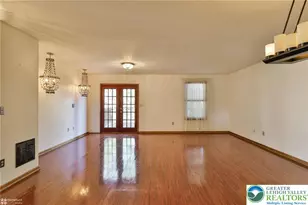 2559 Madison Ave, Bethlehem City, PA 18017 - Photo 5