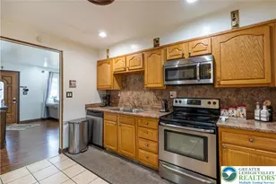 2912 Diamond Ave, Allentown City, PA 18103 - Photo 5