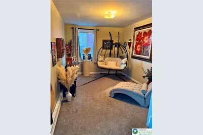 72 N 7th Street, Easton, PA 18042 - Photo 5