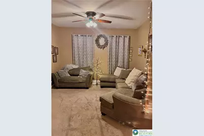72 N 7th Street, Easton, PA 18042 - Photo 3