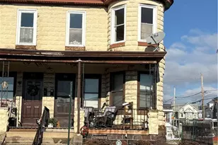 404 Mahoning St, Lehighton, PA 18235 - Photo 1