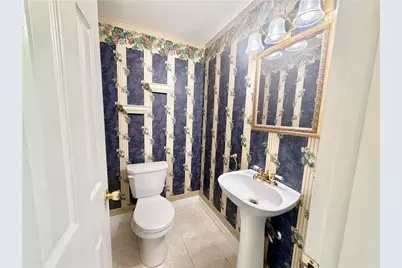 1160 Brentwood Avenue, Hanover Twp, PA 18017 - Photo 9