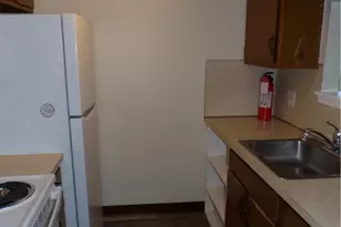 835 S 4th St, Allentown City, PA 18103 - Photo 5