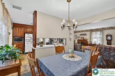 7914 Woodsbluff Run, Upper Macungie Township, PA 18051 - Photo 21