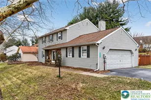 7914 Woodsbluff Run, Upper Macungie Township, PA 18051 - Photo 3