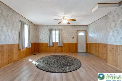 25 N 4th Street, Coplay Boro, PA 18037 - Photo 13