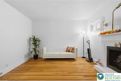 1950 Oxford Drive, Allentown City, PA 18103 - Photo 7