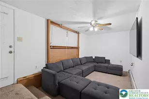 1950 Oxford Dr, Allentown City, PA 18103 - Photo 3