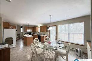 2005 Palisades Dr, Chestnuthill Twp, PA 18610 - Photo 9