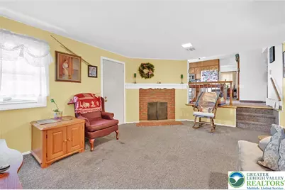 4872 Main Street, Whitehall Township, PA 18052 - Photo 13