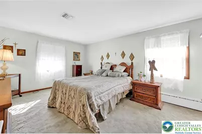 4872 Main Street, Whitehall Township, PA 18052 - Photo 15