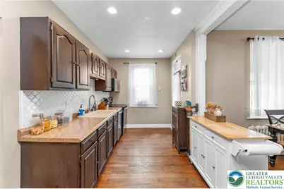 28 5th Street, Perkasie Boro, PA 18944 - Photo 9