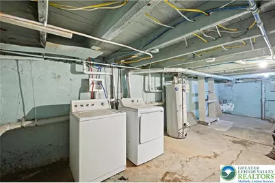 527 Elliger Street, Allentown City, PA 18102 - Photo 25