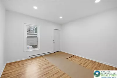527 Elliger Street, Allentown City, PA 18102 - Photo 7