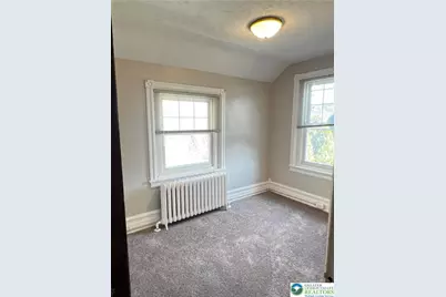 1050 Delaware Avenue, Fountain Hill Boro, PA 18015 - Photo 17