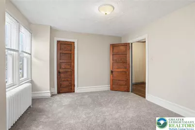 1050 Delaware Avenue, Fountain Hill Boro, PA 18015 - Photo 15