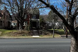 1050 Delaware Ave, Fountain Hill Boro, PA 18015 - Photo 29