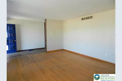 1055 Pine Tree Drive, Slatington Boro, PA 18080 - Photo 9