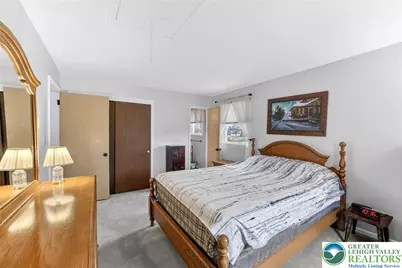 1873 Molinaro Drive, South Whitehall Township, PA 18104 - Photo 11