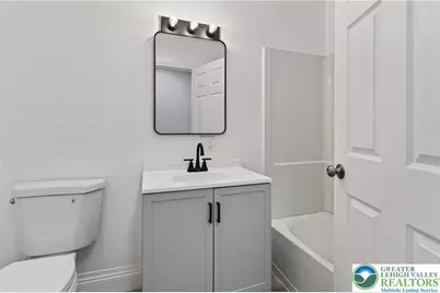 40 W Garibaldi Avenue, Nesquehoning Boro, PA 18240 - Photo 15