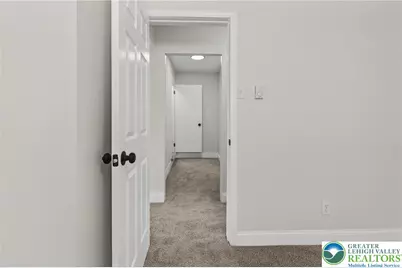 40 W Garibaldi Avenue, Nesquehoning Boro, PA 18240 - Photo 13