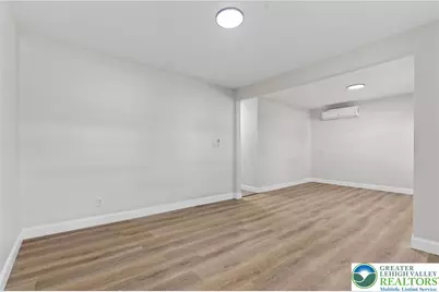 40 W Garibaldi Avenue, Nesquehoning Boro, PA 18240 - Photo 3