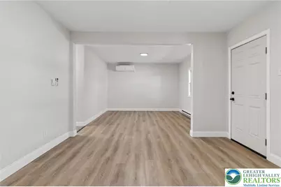 40 W Garibaldi Avenue, Nesquehoning Boro, PA 18240 - Photo 7