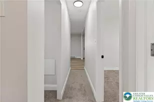 40 W Garibaldi Ave, Nesquehoning Boro, PA 18240 - Photo 9