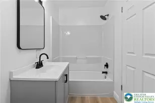 40 W Garibaldi Ave, Nesquehoning Boro, PA 18240 - Photo 17