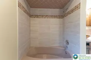 3941 Freemansburg Ave, Bethlehem Township, PA 18020 - Photo 15