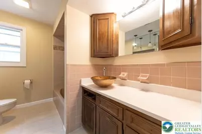 3941 Freemansburg Avenue, Bethlehem Township, PA 18020 - Photo 13