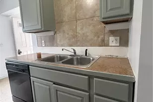 909 Monroe Ave, Scranton City, PA 18510 - Photo 7