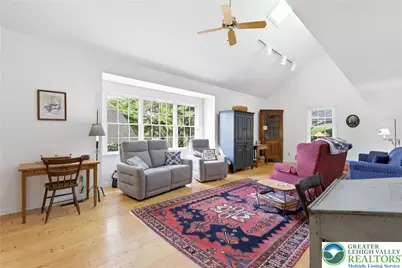 59 W High Street, Nazareth Boro, PA 18064 - Photo 5