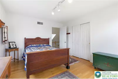 59 W High Street, Nazareth Boro, PA 18064 - Photo 11