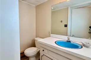 1610 Coronado St, Allentown City, PA 18103 - Photo 11