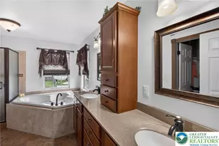 4894 Concord Dr, Bethlehem Township, PA 18045 - Photo 25