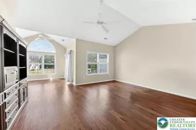 27 Moor Drive, Palmer Twp, PA 18045 - Photo 7