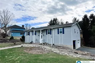 4836 Hilton Rd, North Whitehall Township, PA 18078 - Photo 3