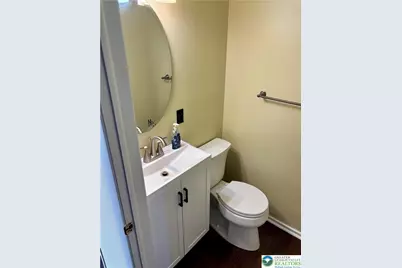 5039 Shawnee Boulevard, North Whitehall Township, PA 18078 - Photo 9