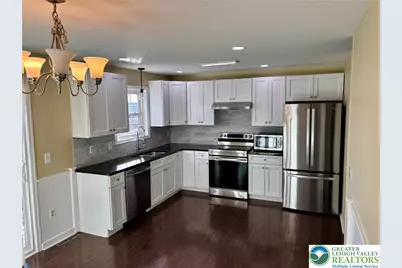 5039 Shawnee Boulevard, North Whitehall Township, PA 18078 - Photo 3