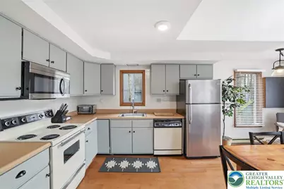 197 Wyomissing Drive, Coolbaugh Twp, PA 18347 - Photo 11