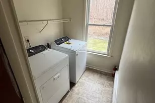 576 Slateford Rd, Upper Mt Bethel Twp, PA 18343 - Photo 9