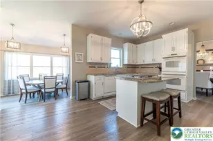 25 Mill Brook Ct, Palmer Twp, PA 18045 - Photo 3