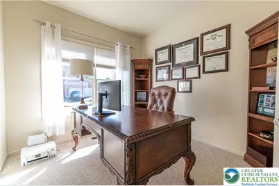 25 Millbrook Court, Palmer Twp, PA 18045 - Photo 7