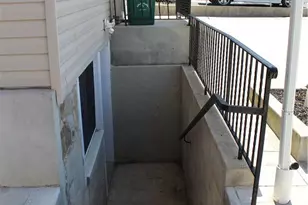 933 Linden St, Bethlehem City, PA 18018 - Photo 5