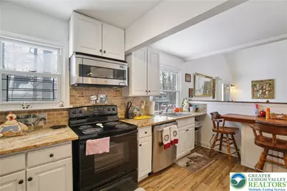 2638 Foxledge Drive, Tobyhanna, PA 18466 - Photo 11