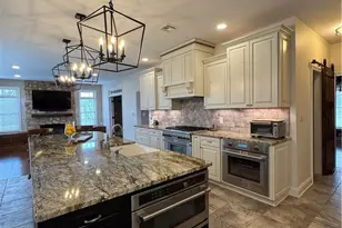 2570 Steele Ln, Forks Twp, PA 18040 - Photo 21