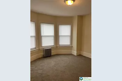 37 E Pennsylvania Avenue, Pen Argyl Boro, PA 18072 - Photo 9
