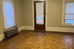 37 E Pennsylvania Ave, Pen Argyl Boro, PA 18072 - Photo 7