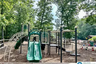 2110 Lansdale Dr, Stroud Twp, PA 18301 - Photo 63